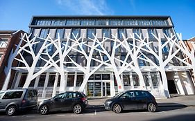 Nemea Appart Hotel Coliseum Amiens Centre